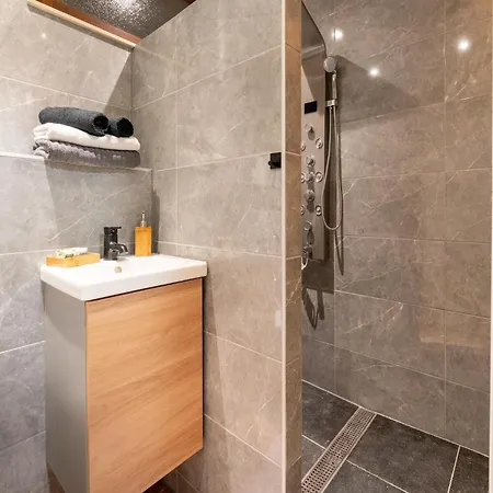 Luxury House In South Limburg Near Forest *