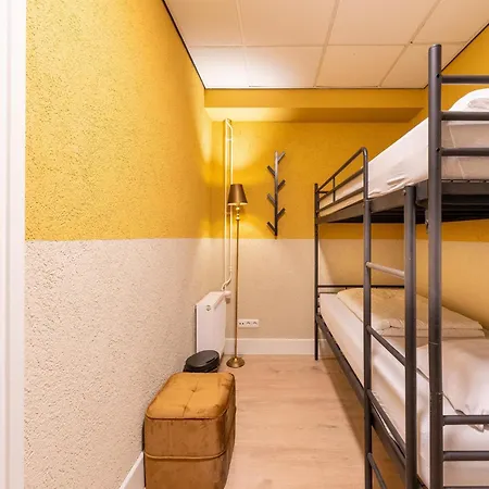 Luxury House In South Limburg Near Forest 度假居