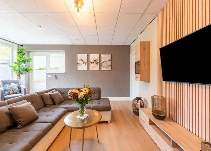 Luxury House In South Limburg Near Forest Casa vacanze Walem