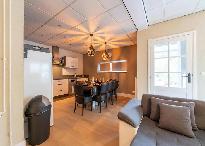 بيت للعطل Luxury House In South Limburg Near Forest *