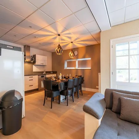 بيت للعطل Luxury House In South Limburg Near Forest *